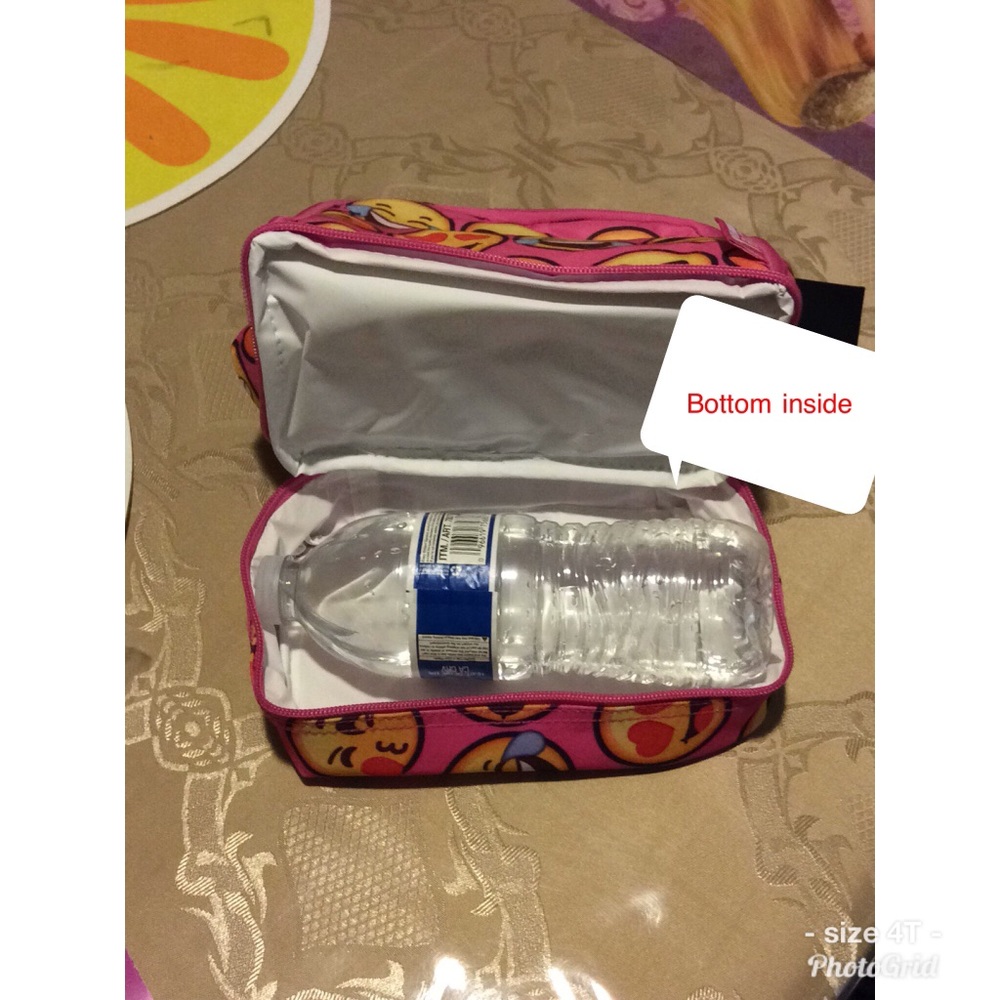 3 for $20 Hot Pink Emoji lunch box insulated - Picture 7 of 7